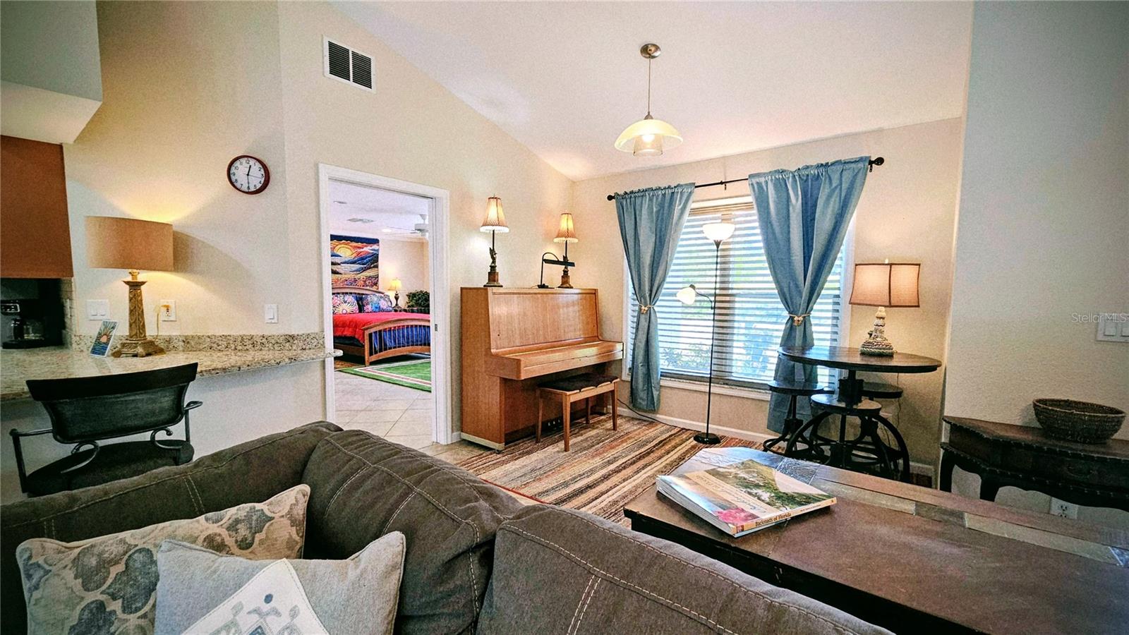 Image 13 of 48 For 881 Bayshore Drive