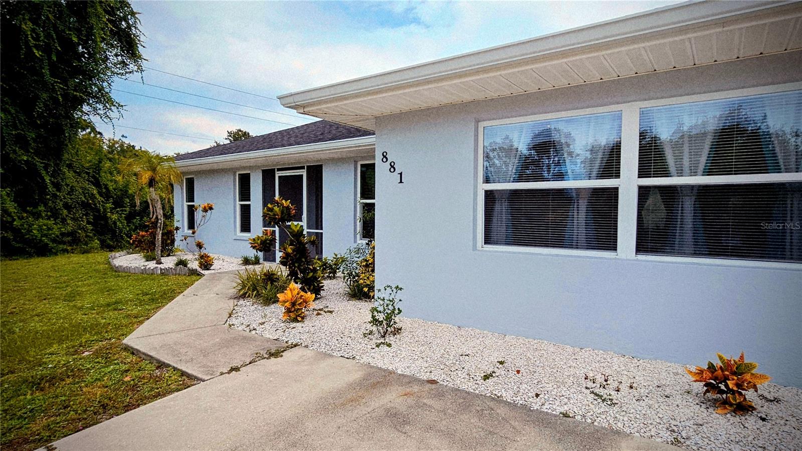 Image 2 of 48 For 881 Bayshore Drive