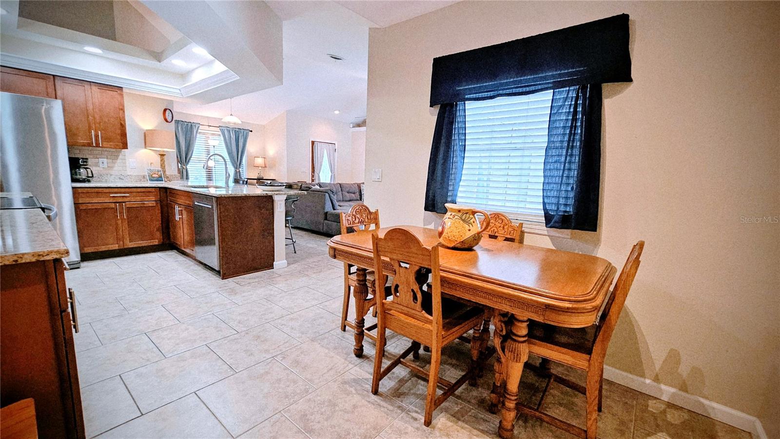 Image 21 of 48 For 881 Bayshore Drive