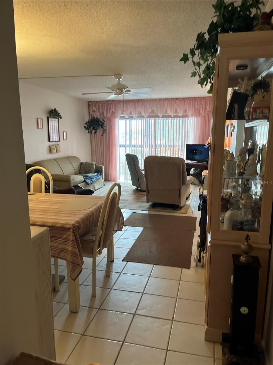 Image 13 of 32 For 725 Port Malabar Boulevard Ne 200