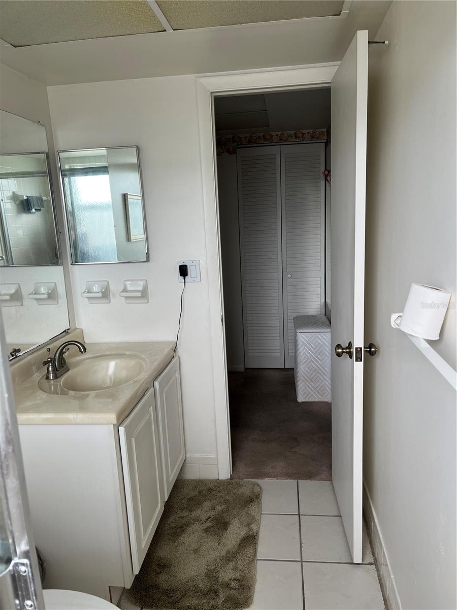 Image 21 of 32 For 725 Port Malabar Boulevard Ne 200