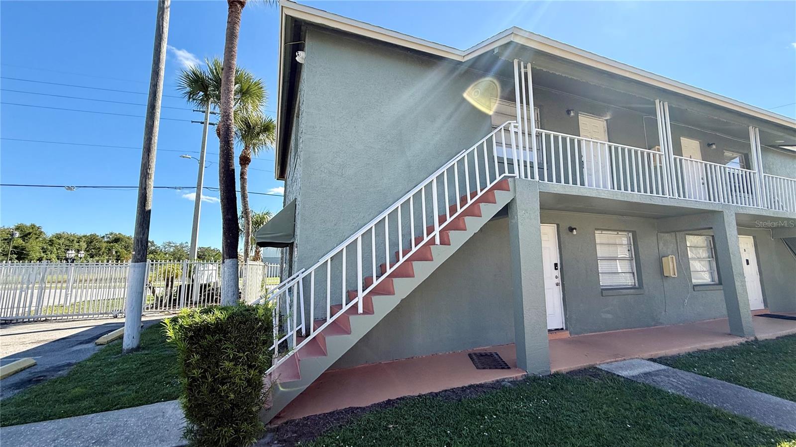 Image 14 of 23 For 696 Michigan Court 3