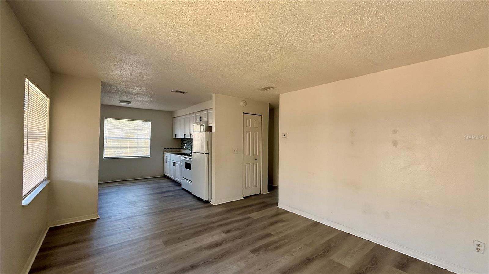 Image 22 of 23 For 696 Michigan Court 3