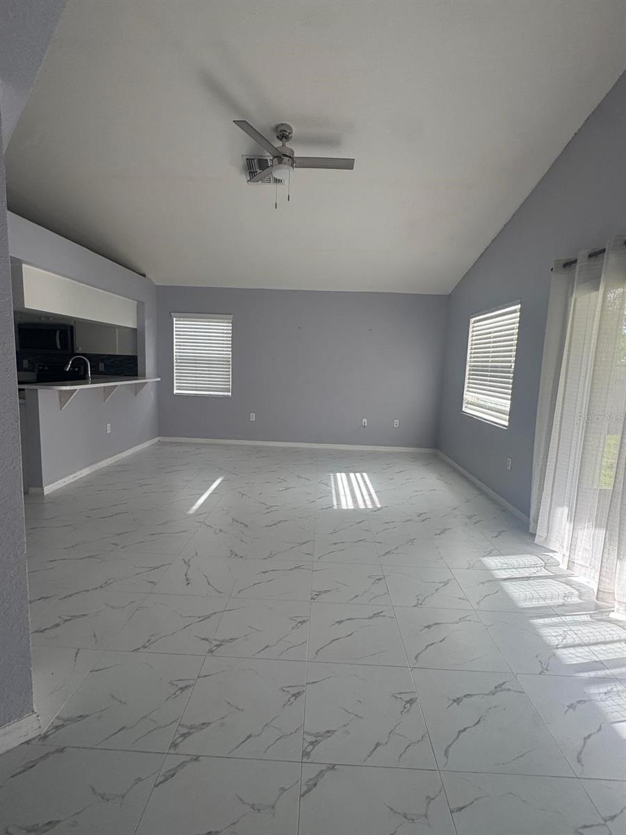 Image 6 of 18 For 6565 Crews Vue Loop