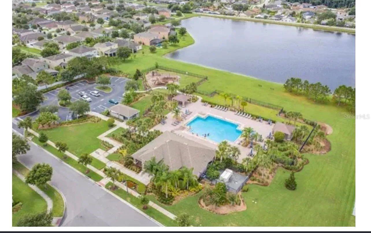 Image 16 of 18 For 13004 Boggy Pointe Drive