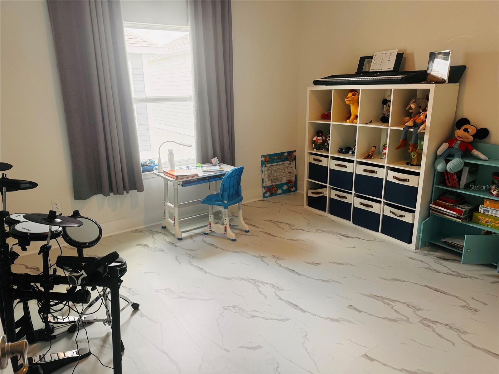 Image 35 of 36 For 14978 Lebeau Loop