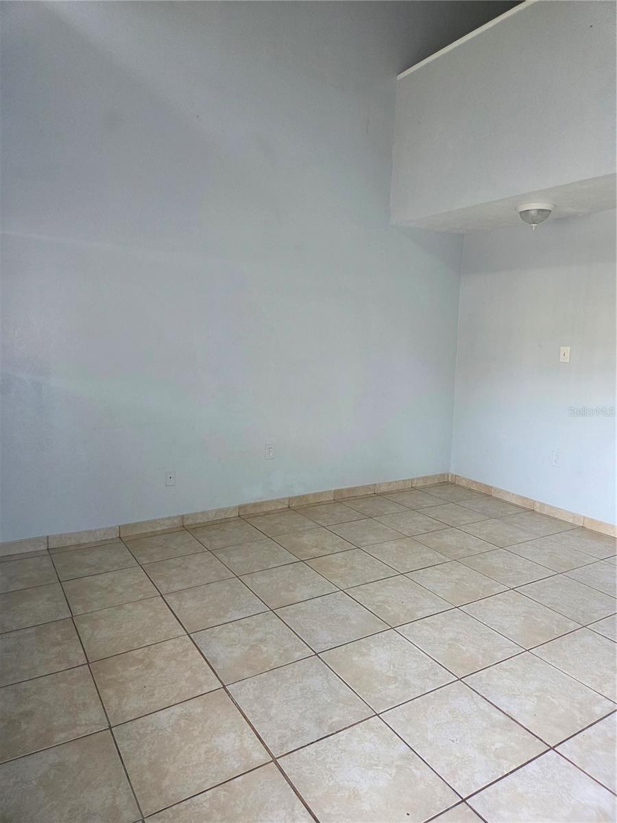 Image 2 of 15 For 4003 Woodfern Drive Ge