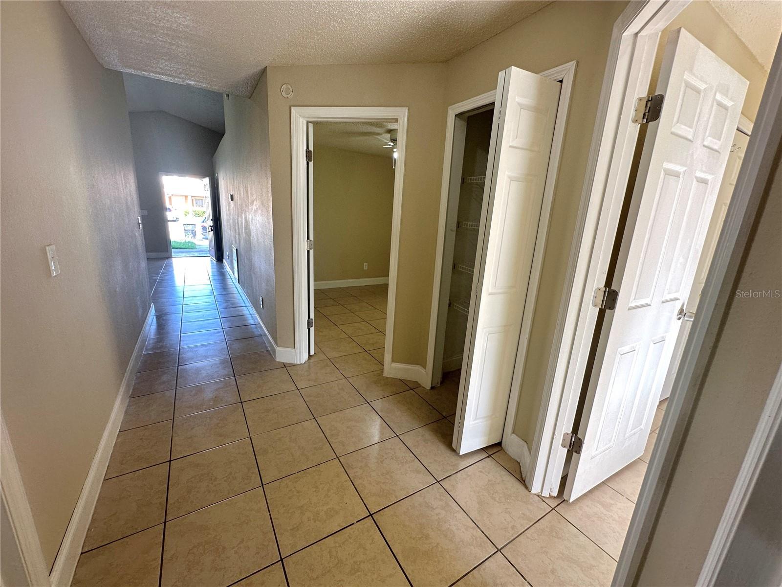 Image 3 of 15 For 5104 Aventura Boulevard