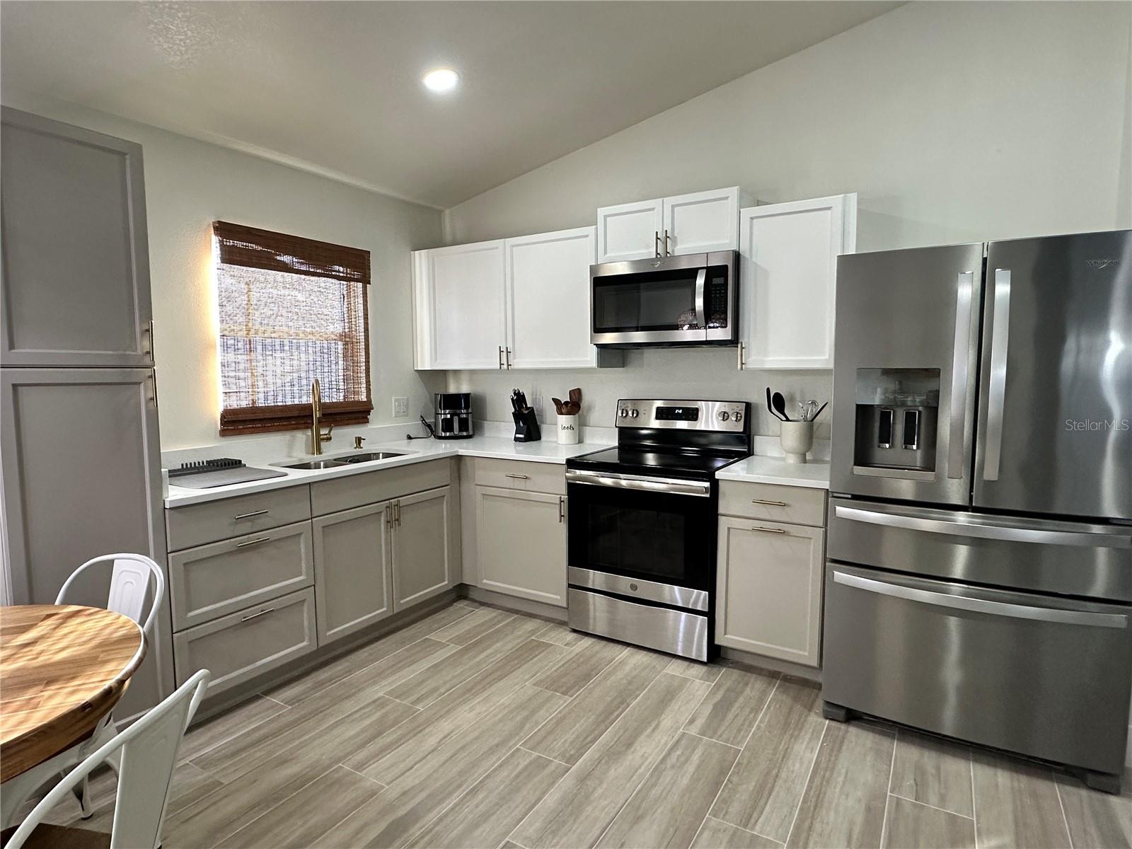 Image 24 of 49 For 17410 Woodcrest Way