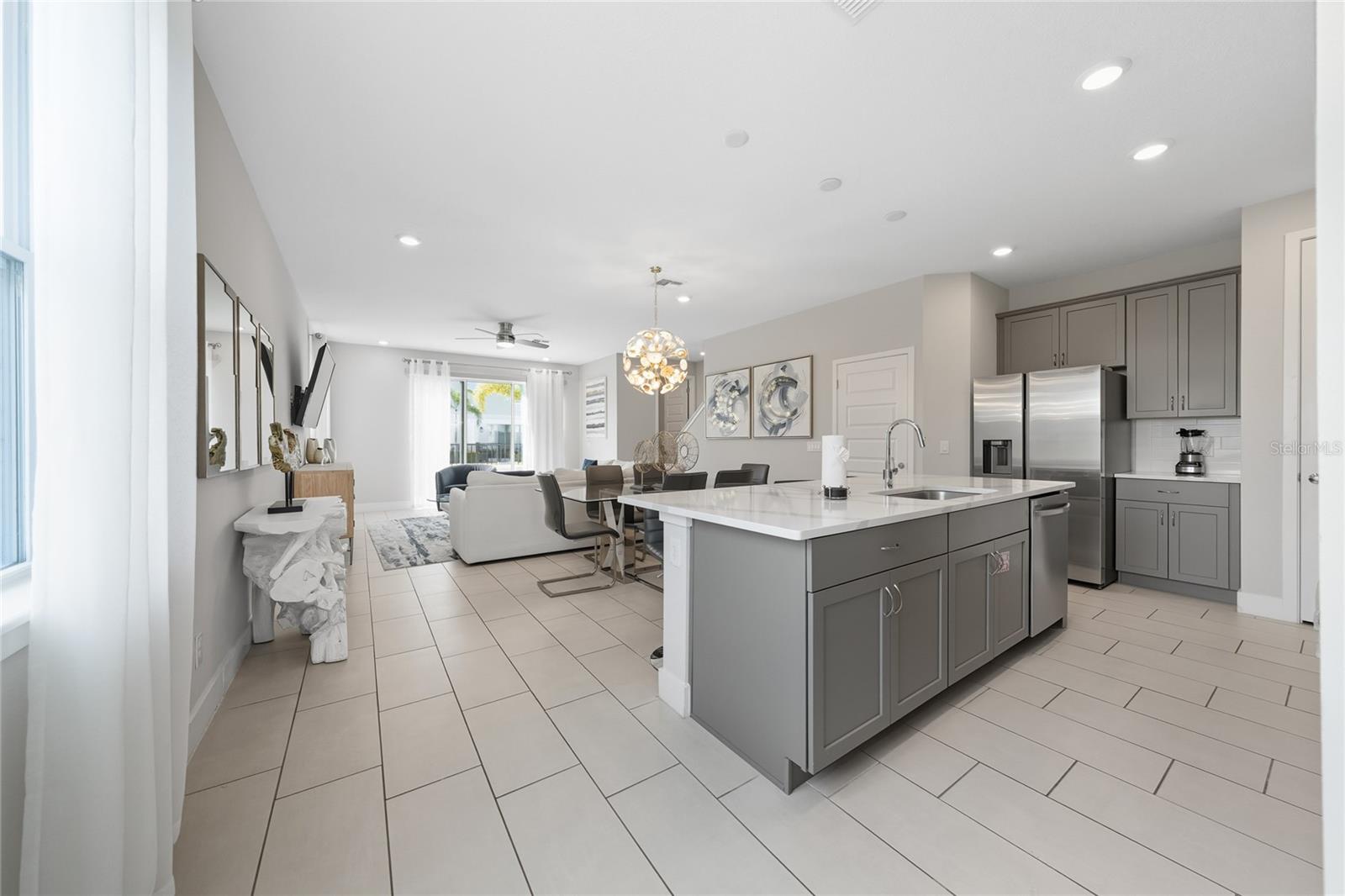 Image 12 of 42 For 7900 Draw Street