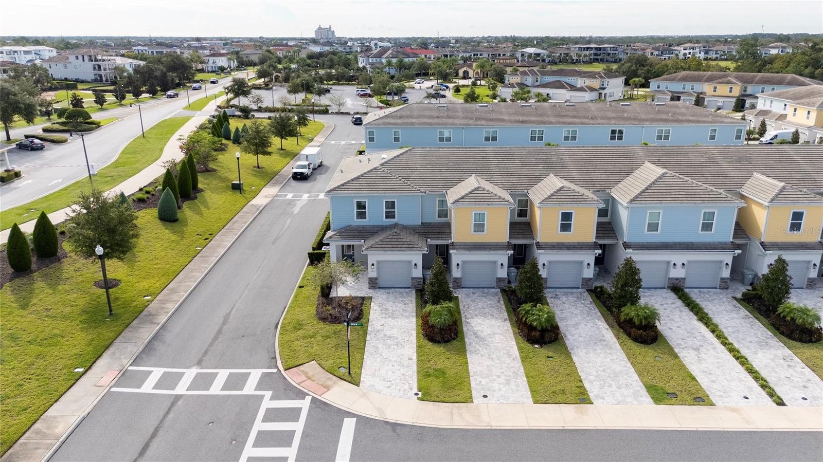 Image 2 of 42 For 7900 Draw Street