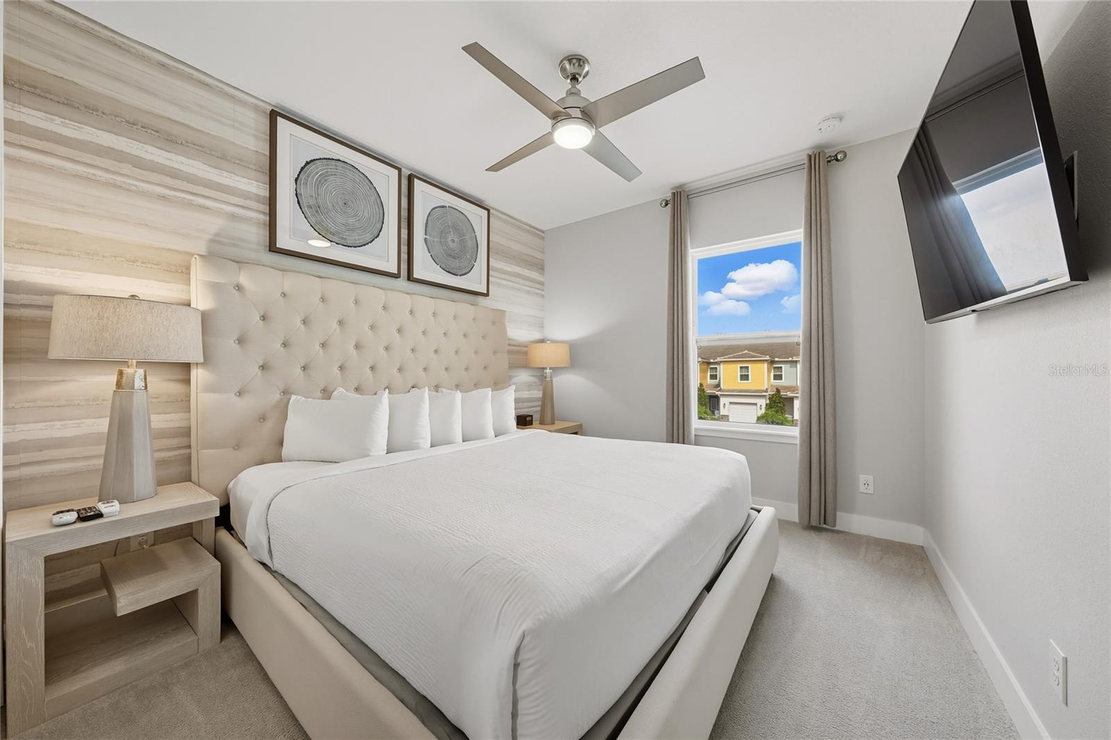 Image 20 of 42 For 7900 Draw Street