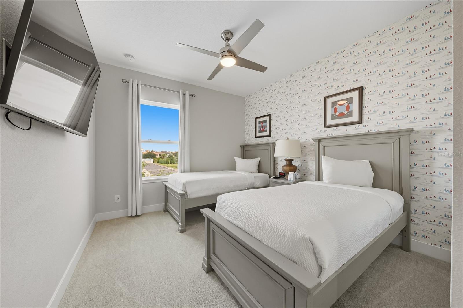 Image 22 of 42 For 7900 Draw Street