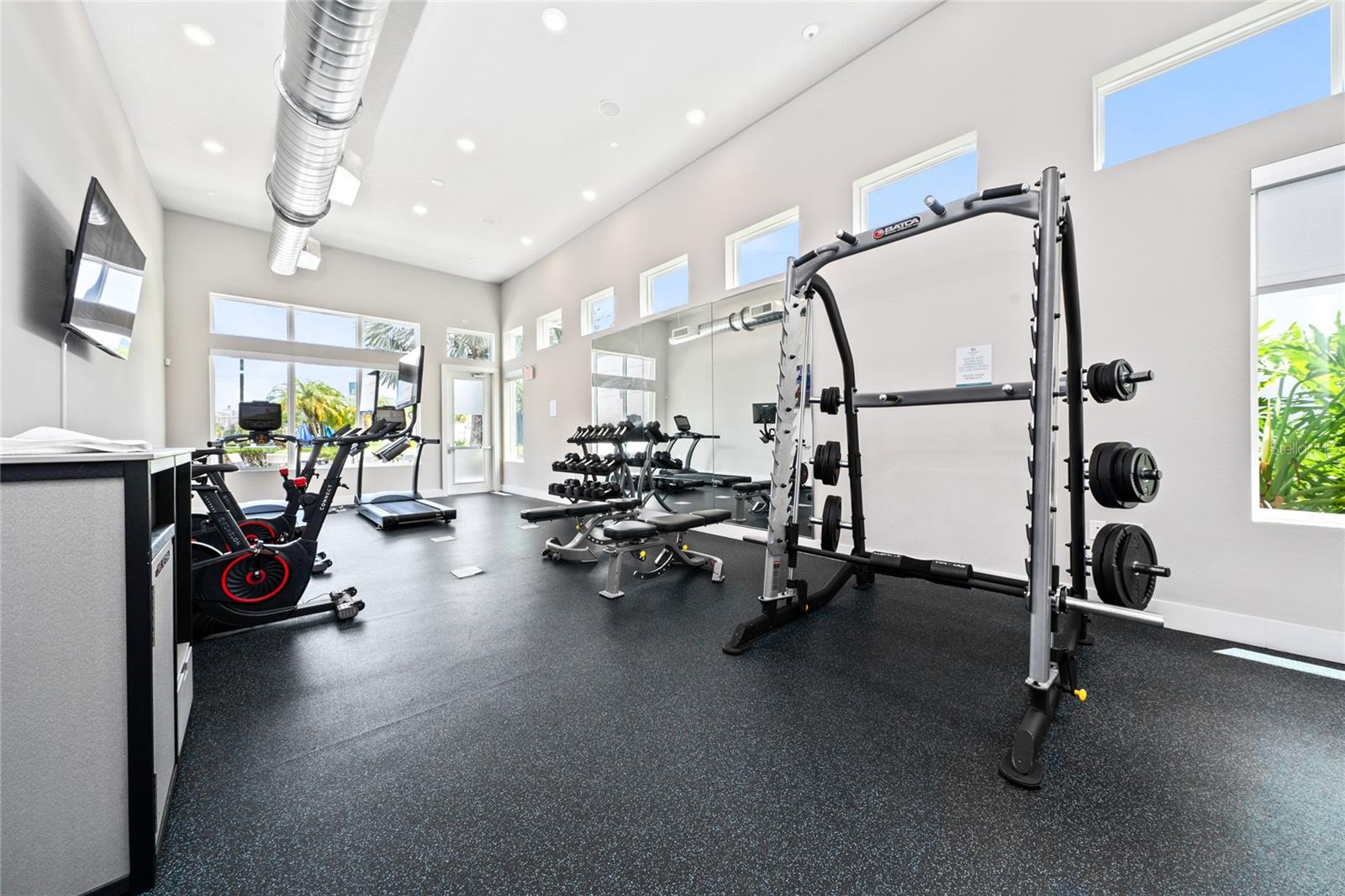 Image 36 of 42 For 7900 Draw Street