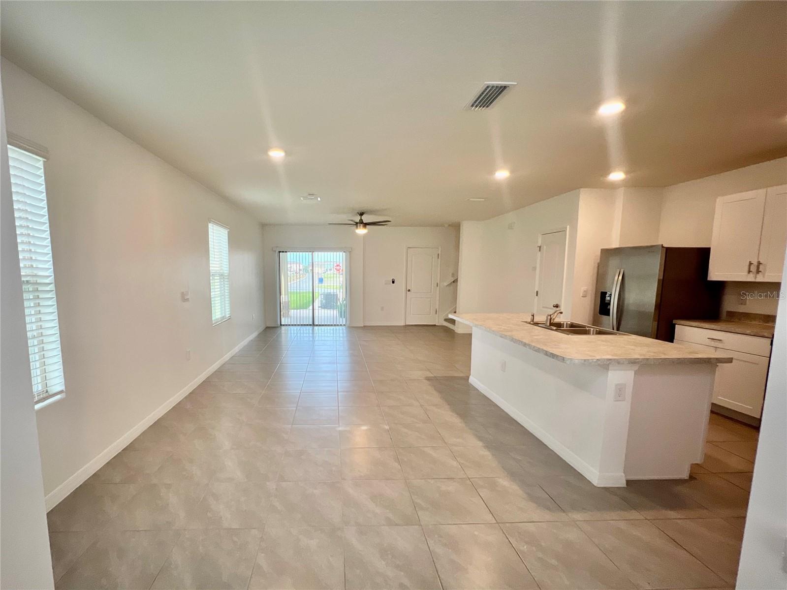 Image 3 of 31 For 1719 Walnut Creek Drive