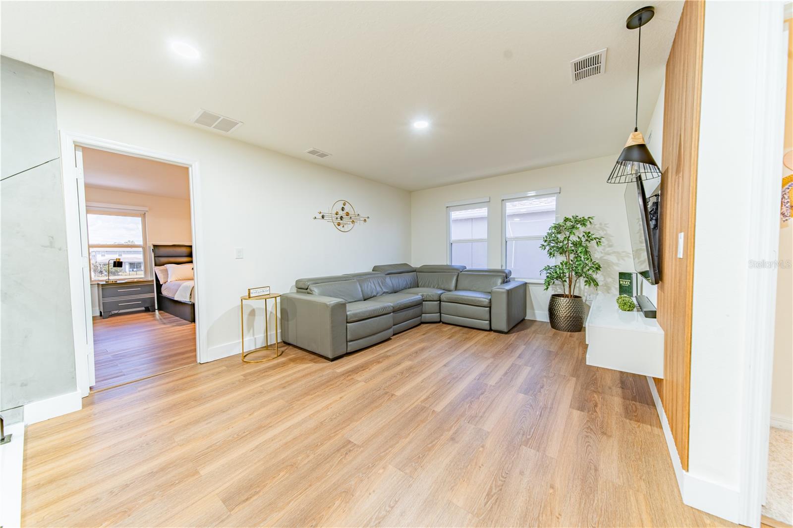 Image 16 of 40 For 1550 Sepal Street