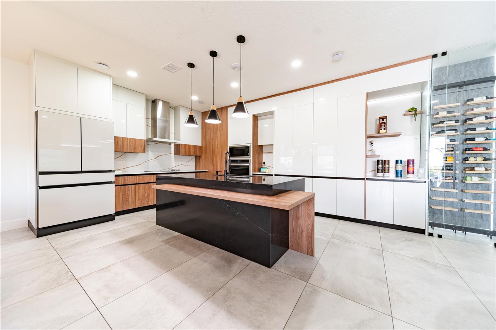 Image 4 of 40 For 1550 Sepal Street