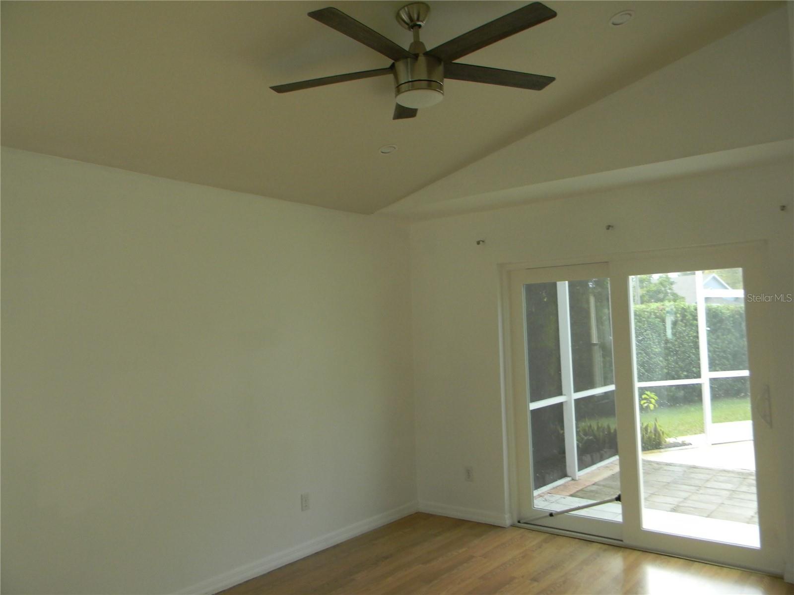Image 13 of 52 For 2318 Laurel Pine Lane