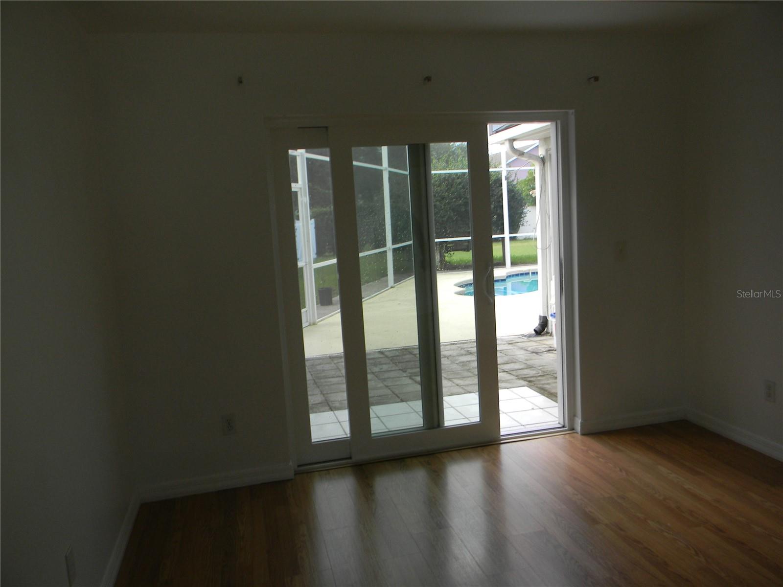 Image 14 of 52 For 2318 Laurel Pine Lane