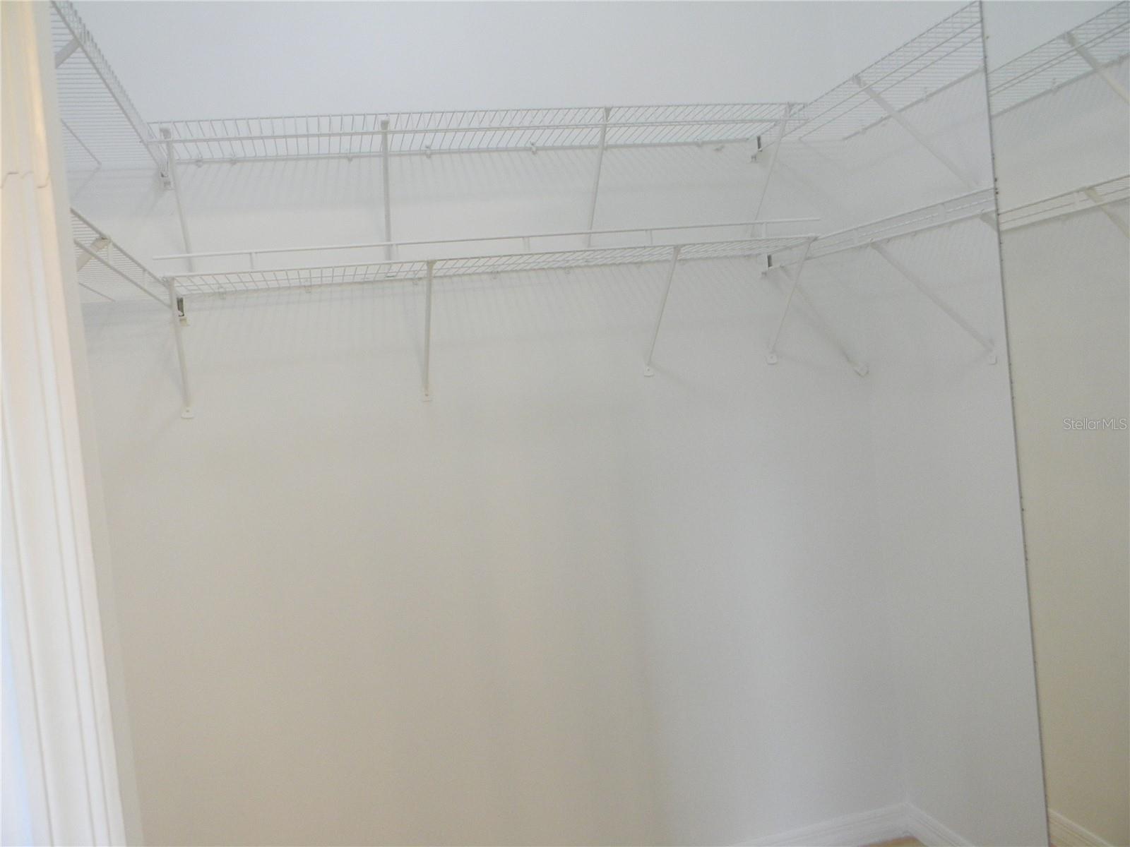 Image 19 of 52 For 2318 Laurel Pine Lane