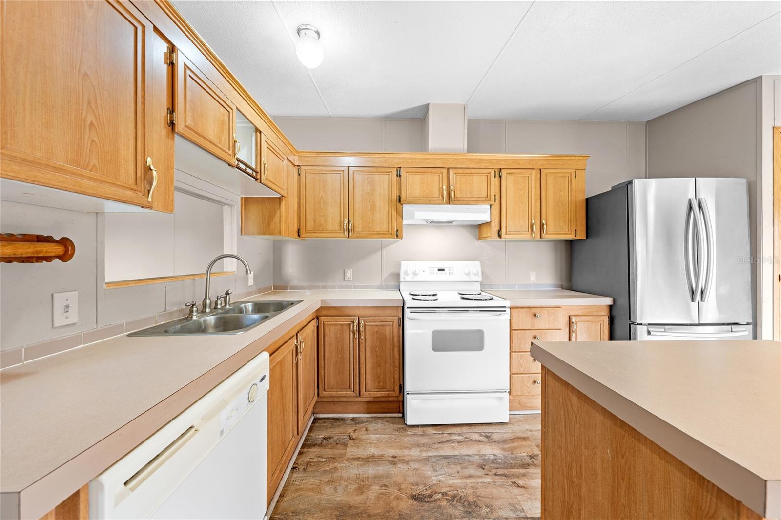 Image 13 of 49 For 805 Grant Bass Road