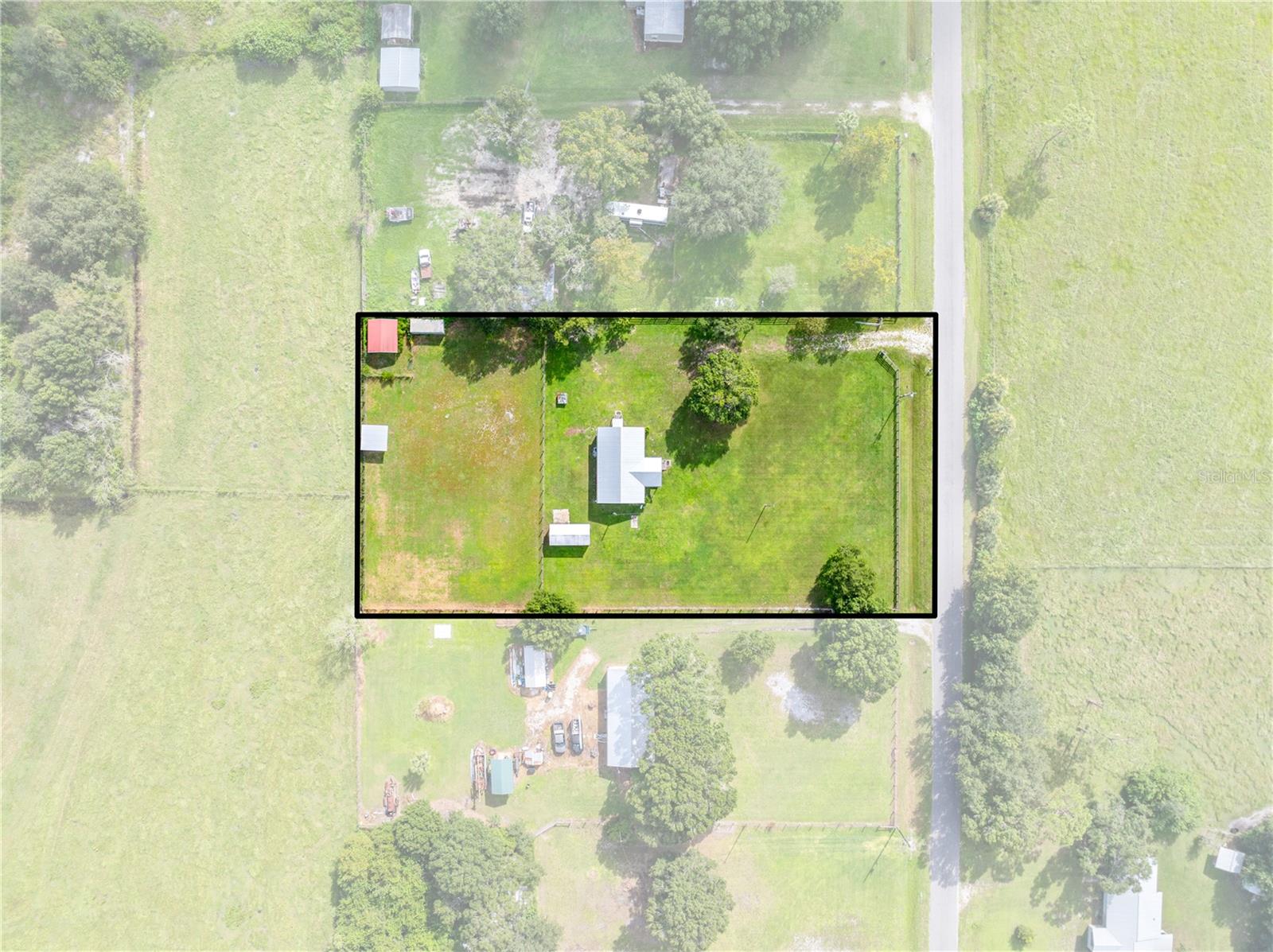 Image 35 of 49 For 805 Grant Bass Road