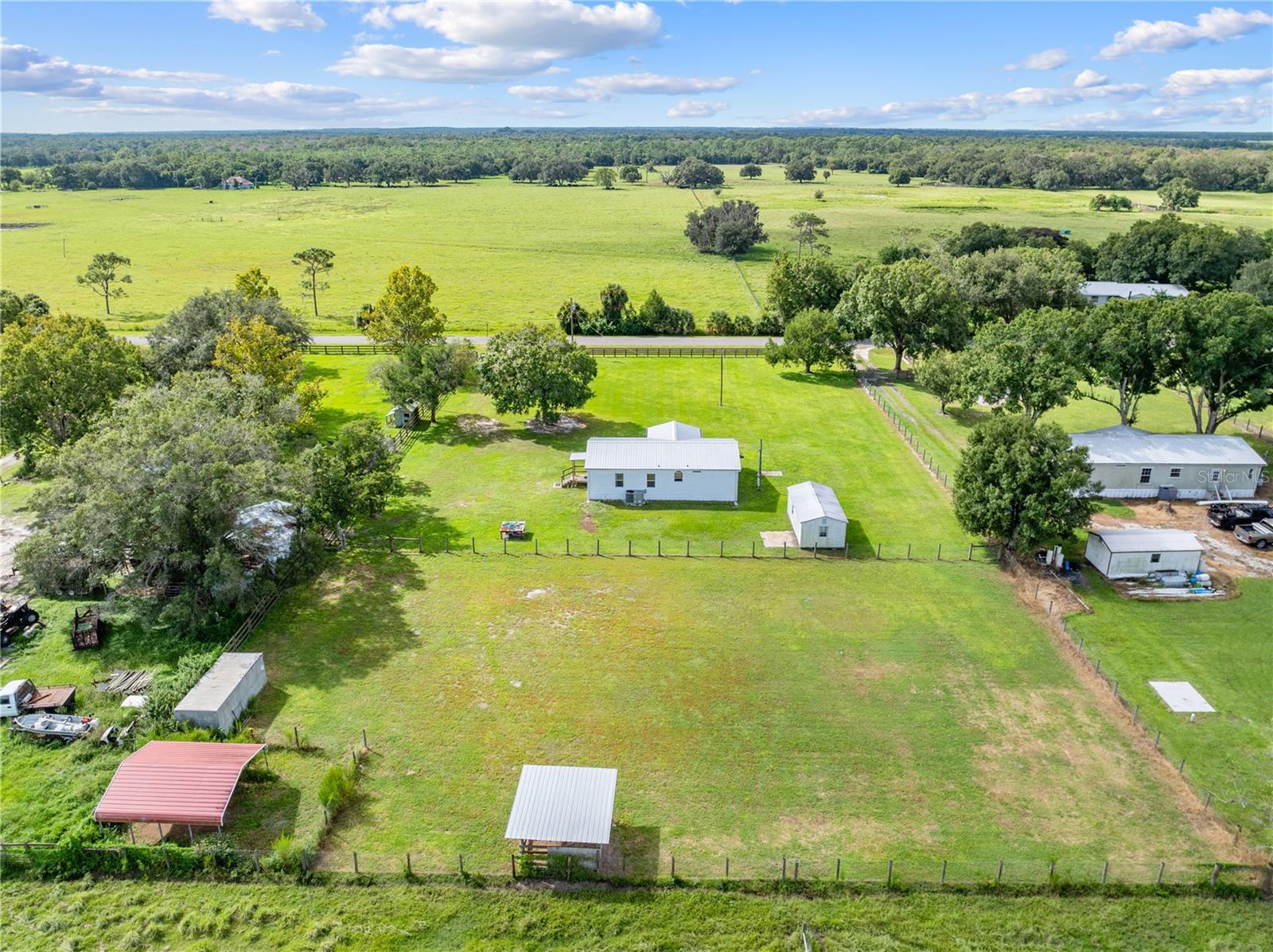 Image 37 of 49 For 805 Grant Bass Road