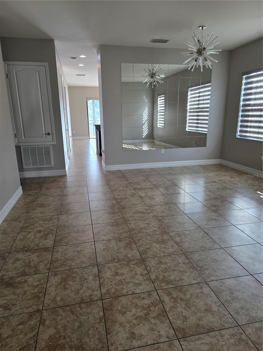 Image 3 of 29 For 10737 Willow Ridge Loop