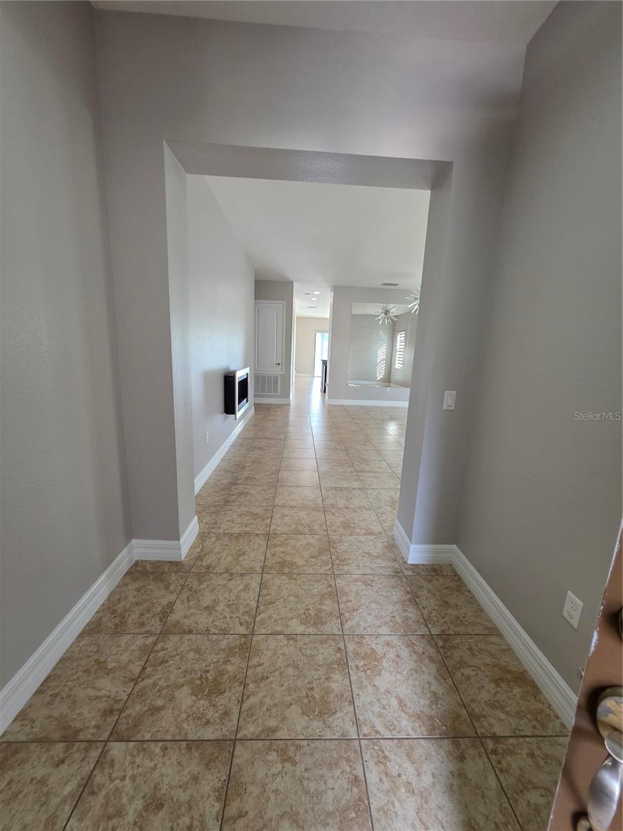 Image 4 of 29 For 10737 Willow Ridge Loop
