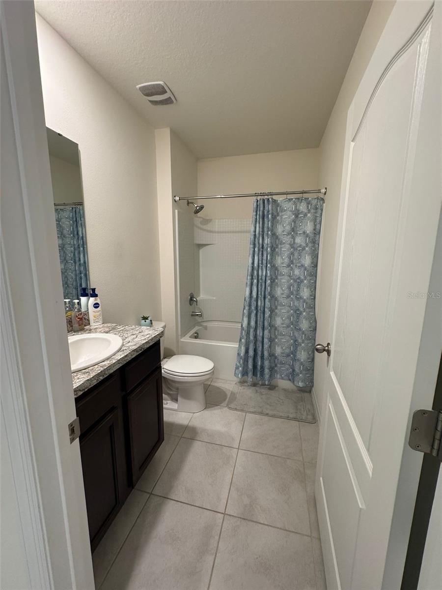 Image 14 of 20 For 823 Auburn Grove Court