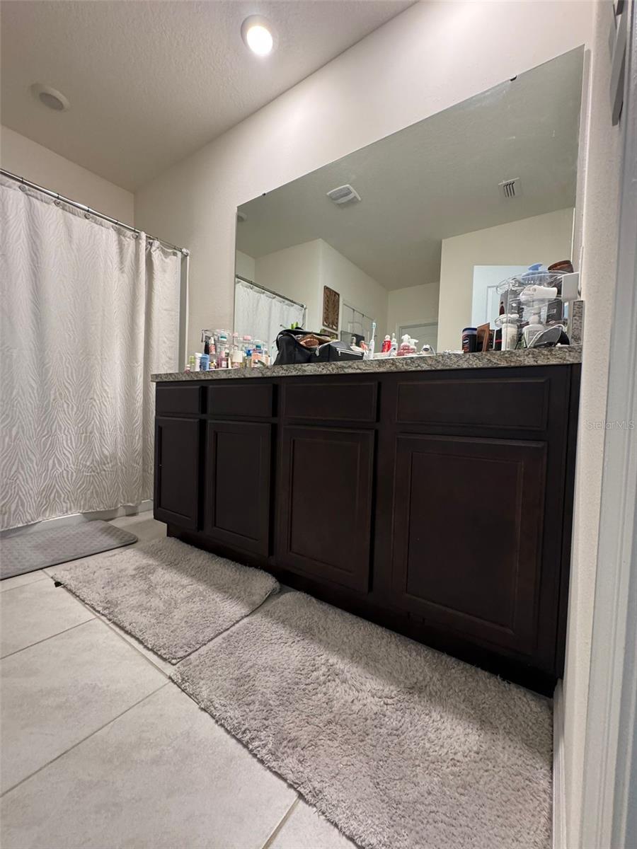 Image 16 of 20 For 823 Auburn Grove Court