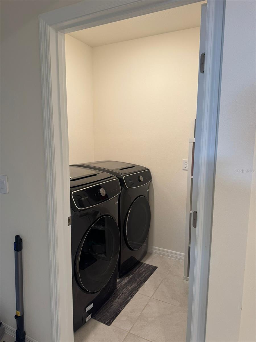 Image 19 of 20 For 823 Auburn Grove Court