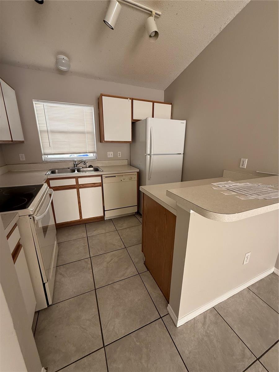 Image 5 of 20 For 2161 Jessa Drive