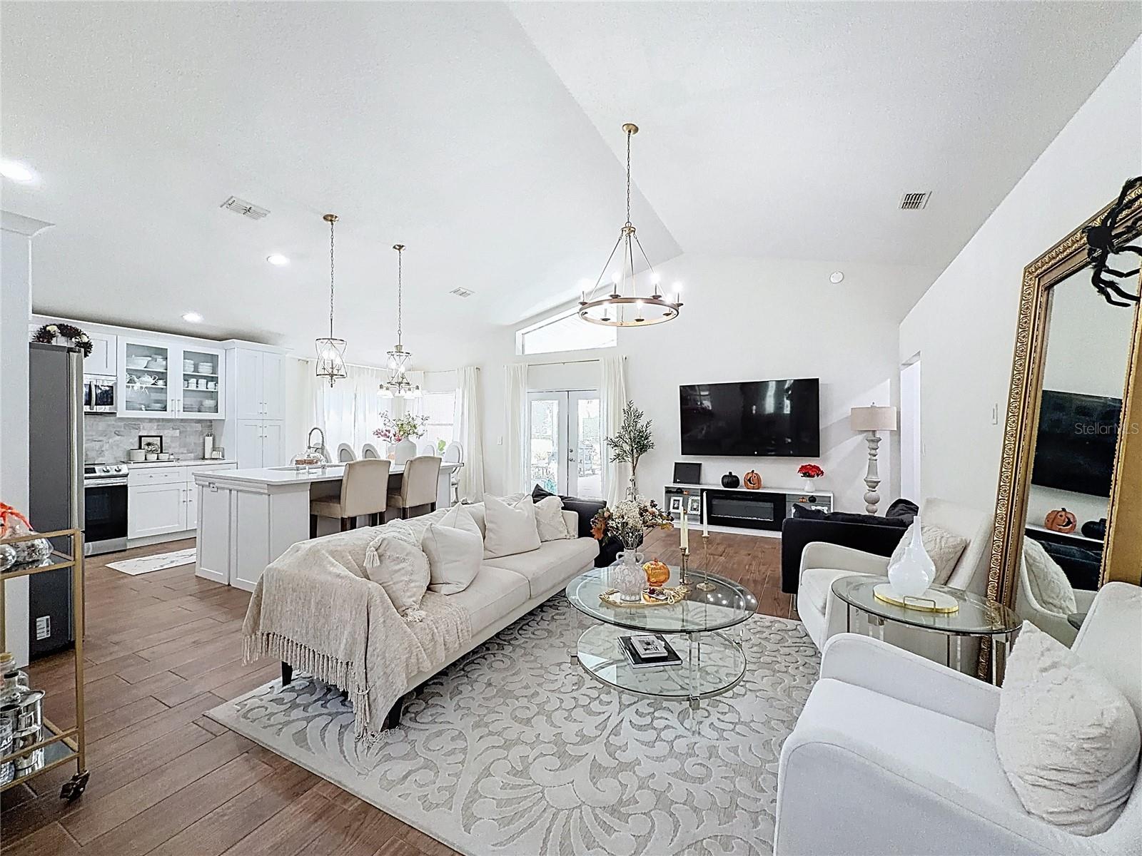 Image 6 of 26 For 41 Montana Avenue