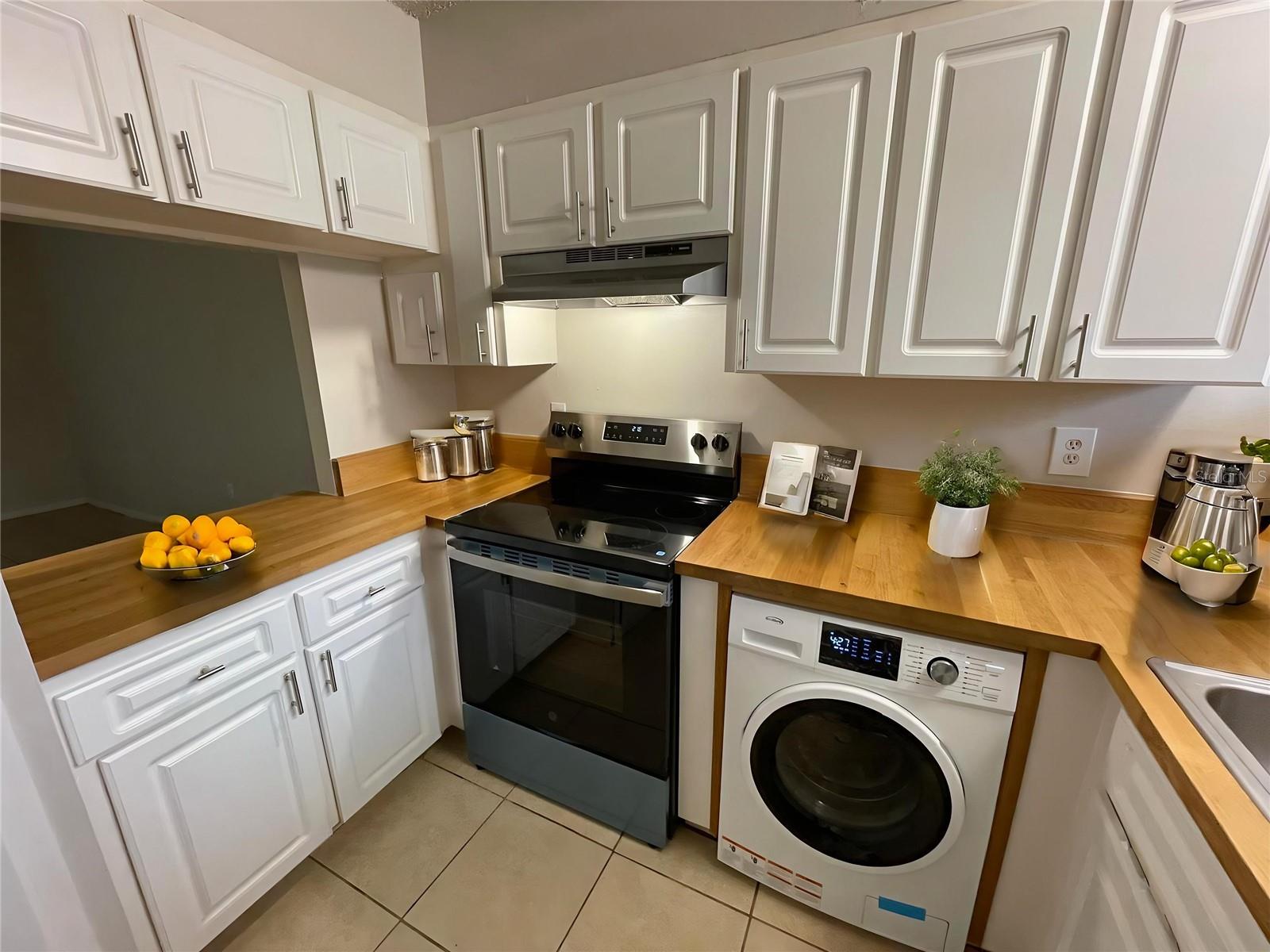 Image 2 of 12 For 1108 Bartow Road G84
