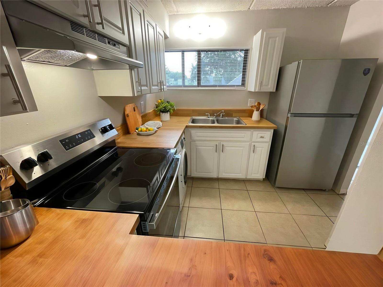 Image 4 of 12 For 1108 Bartow Road G84