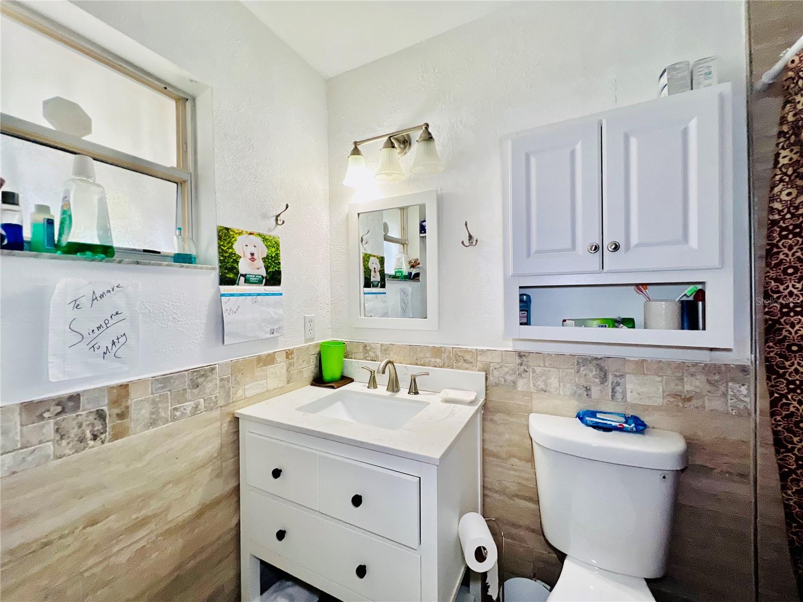 Image 39 of 68 For 405 Albatross Court