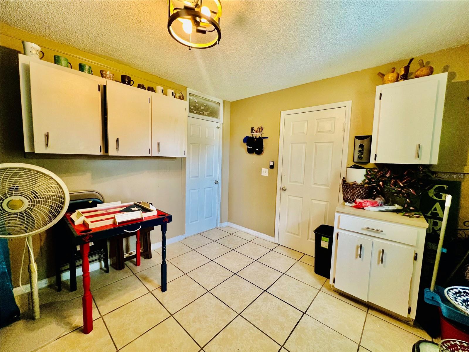 Image 59 of 68 For 405 Albatross Court