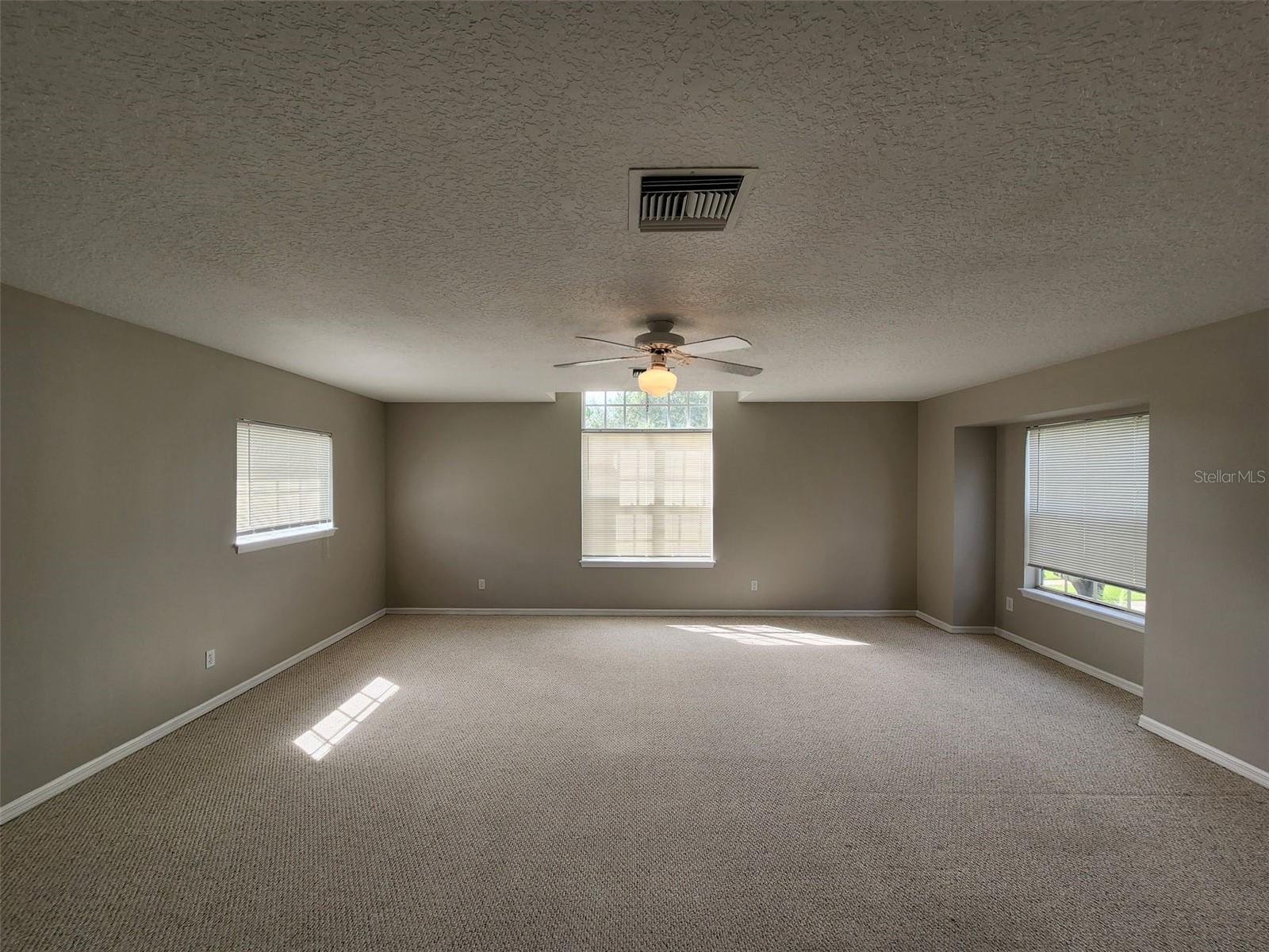 Image 15 of 37 For 8841 Great Cove Drive