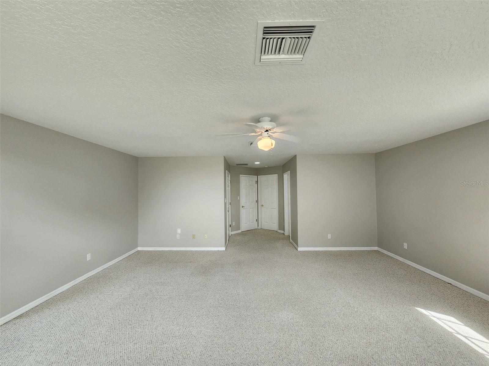 Image 16 of 37 For 8841 Great Cove Drive
