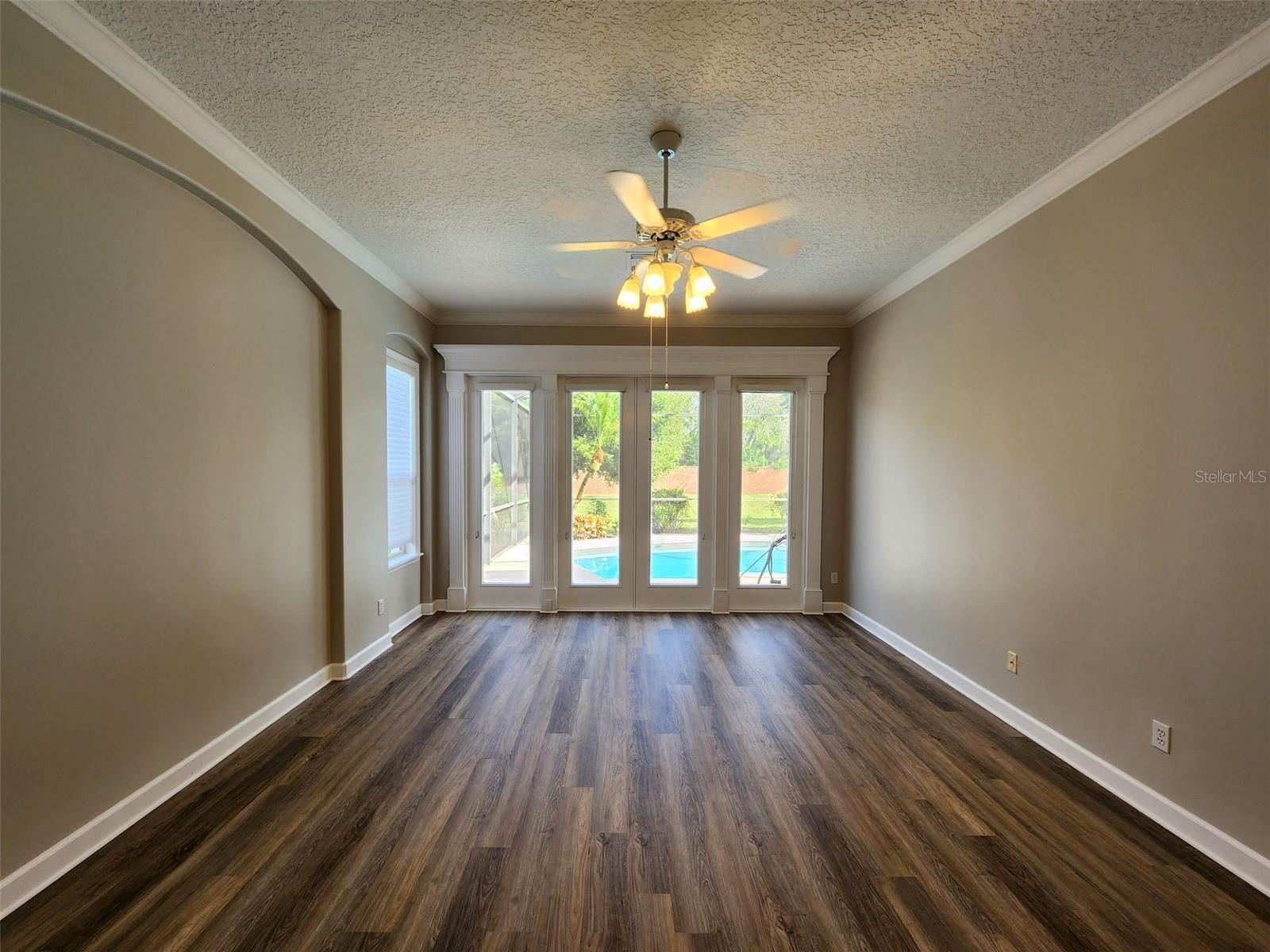 Image 17 of 37 For 8841 Great Cove Drive
