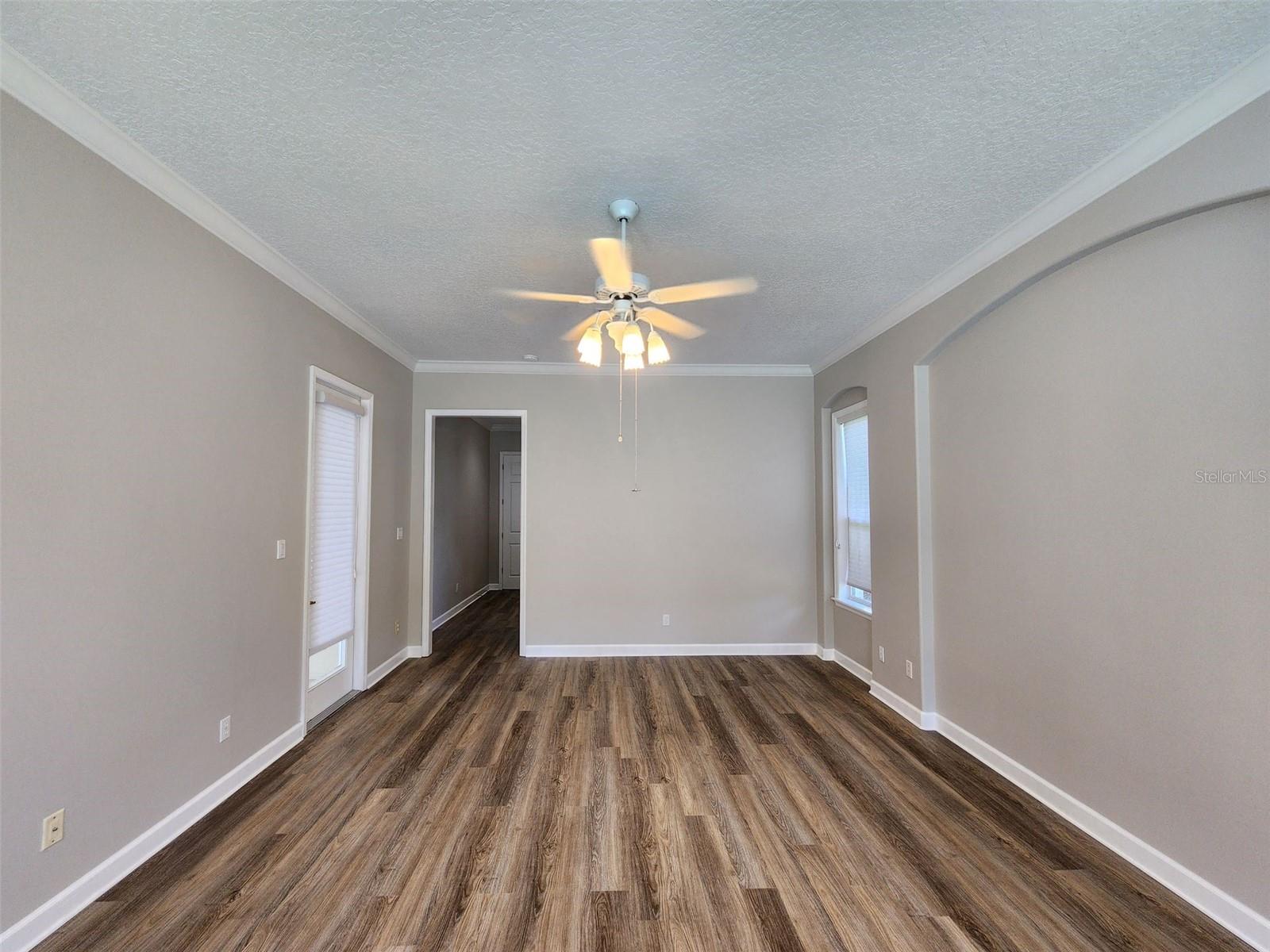 Image 19 of 37 For 8841 Great Cove Drive