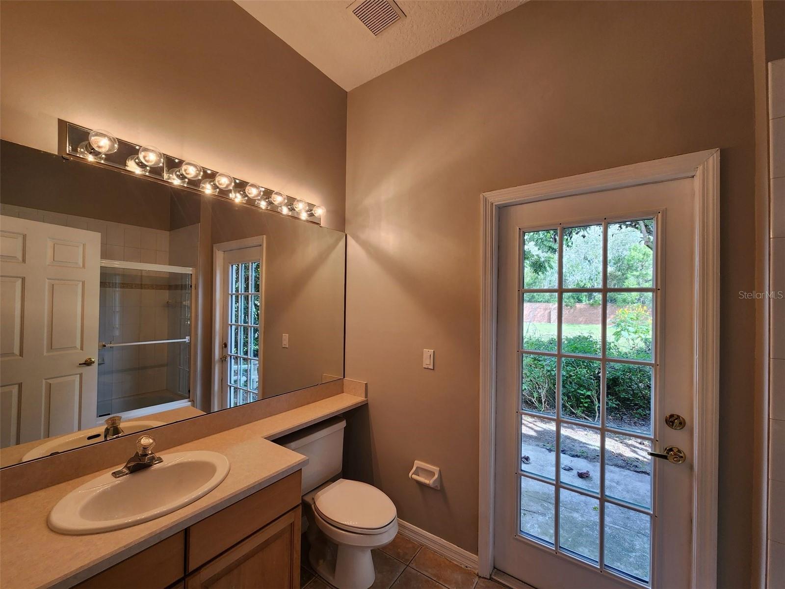 Image 30 of 37 For 8841 Great Cove Drive