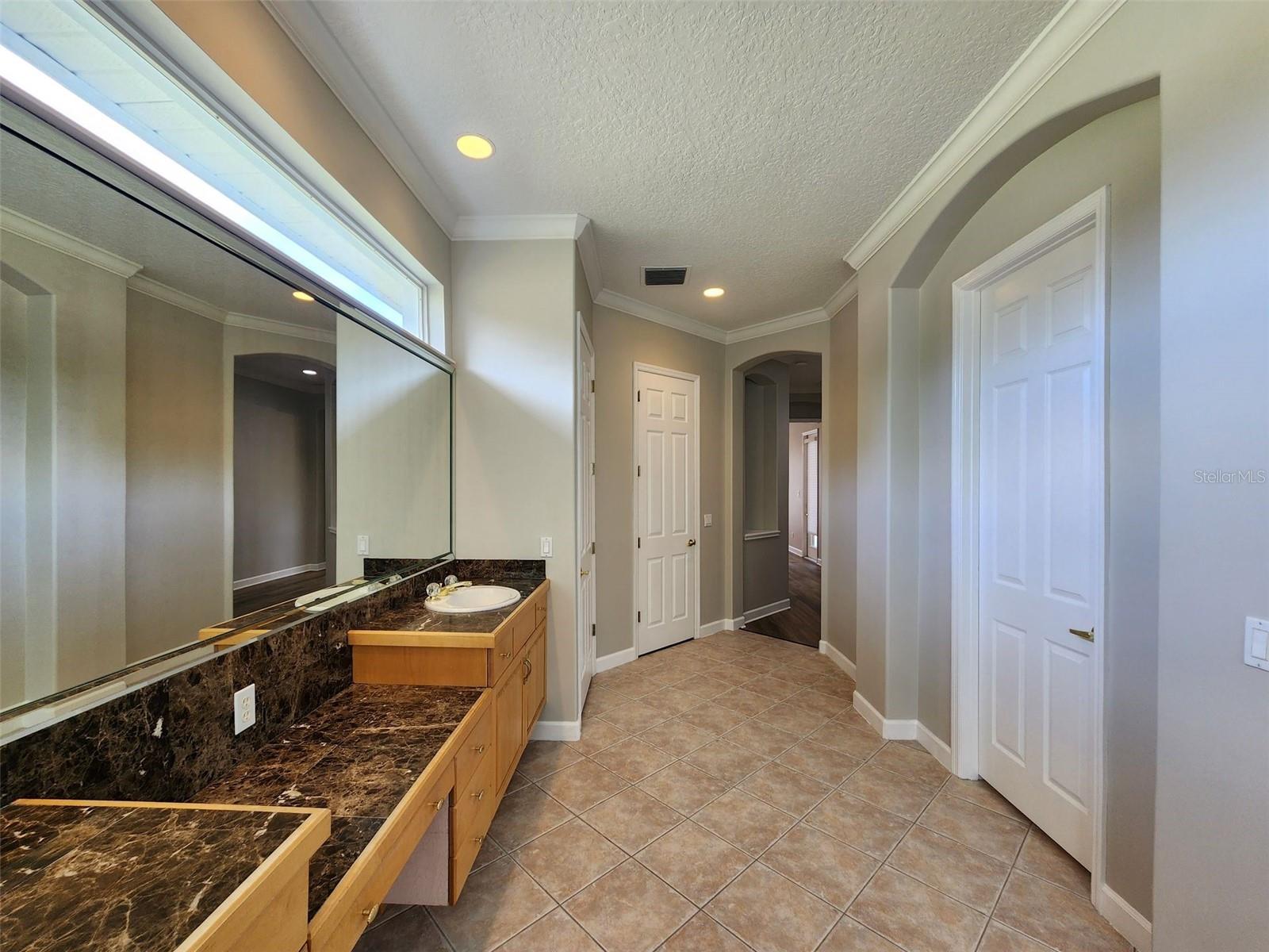 Image 31 of 37 For 8841 Great Cove Drive