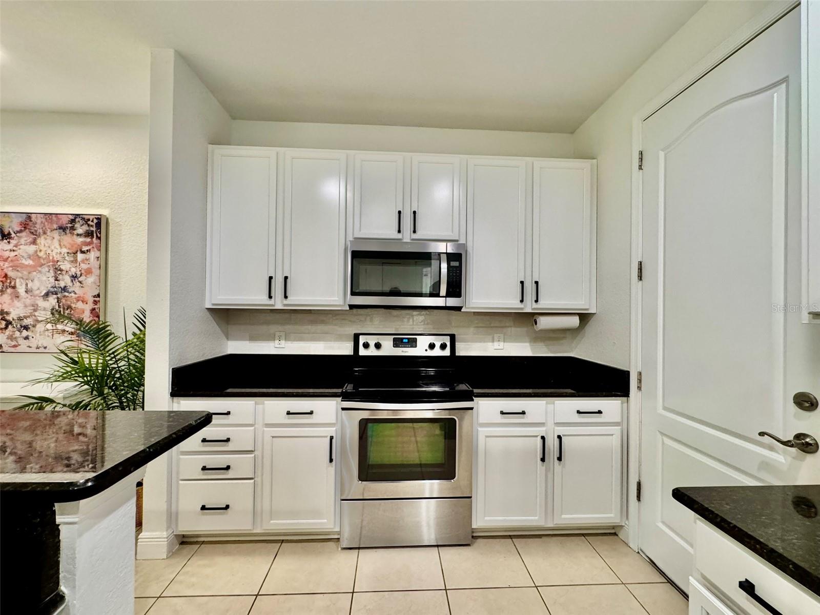 Image 9 of 51 For 8458 Kelsall Drive