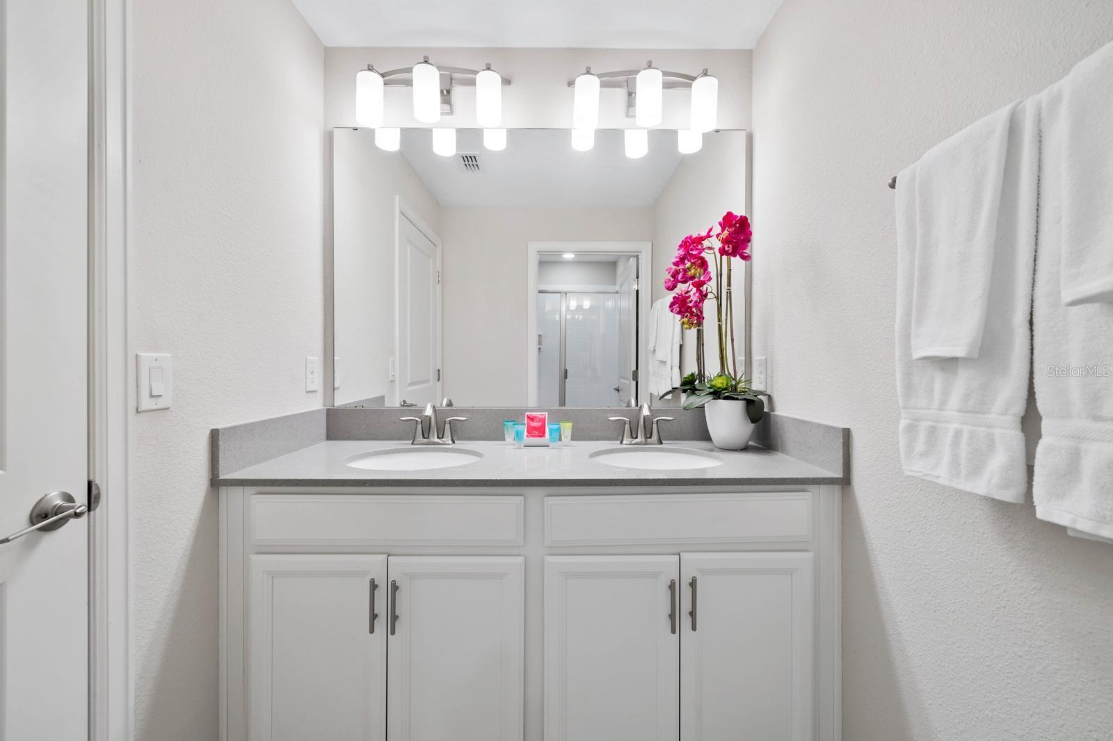 Image 21 of 35 For 900 Pebble Beach Drive