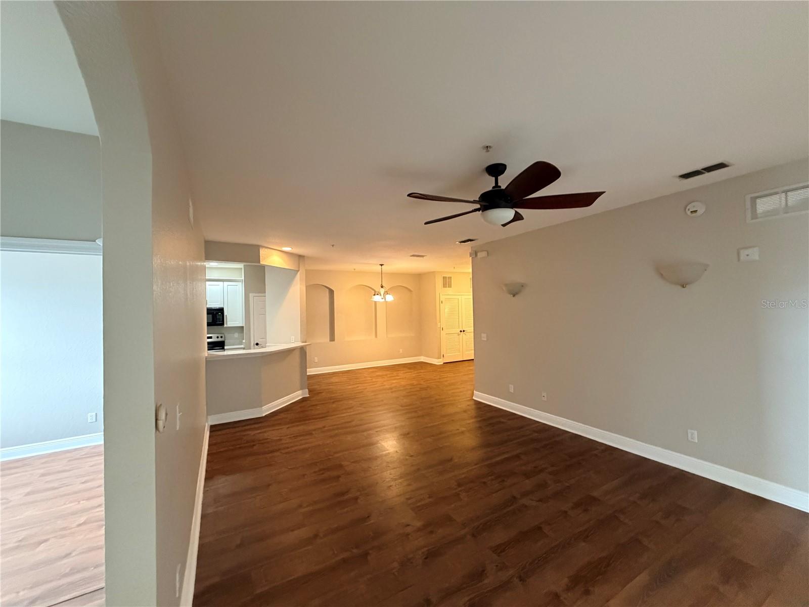 Image 9 of 16 For 3001 Laurel Run Lane 108