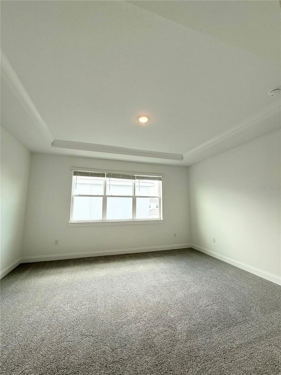 Image 23 of 36 For 15168 Field Daisy Dr