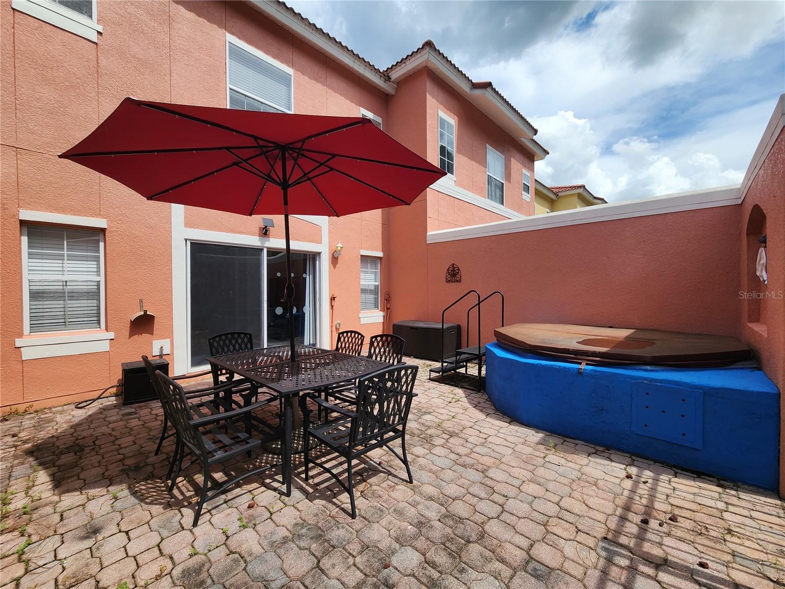 Image 24 of 44 For 4722 Vero Beach Place