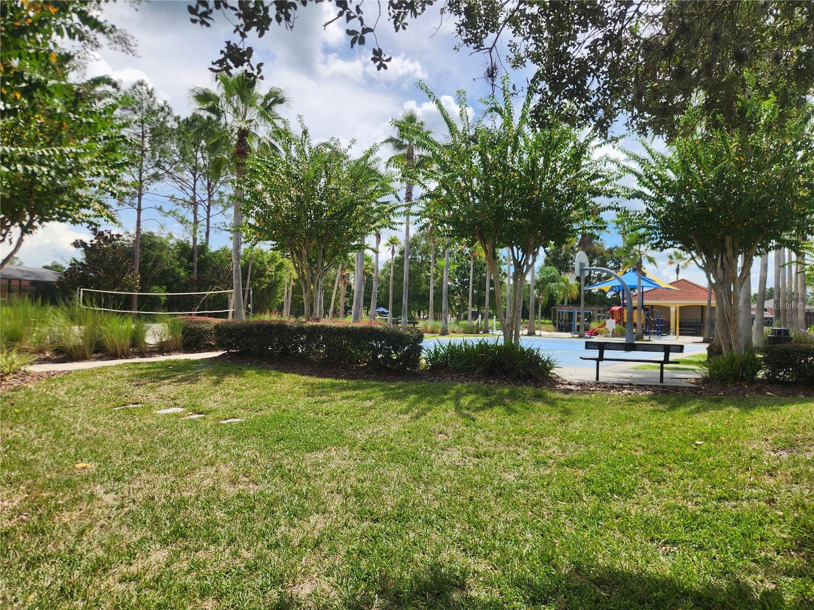 Image 25 of 44 For 4722 Vero Beach Place